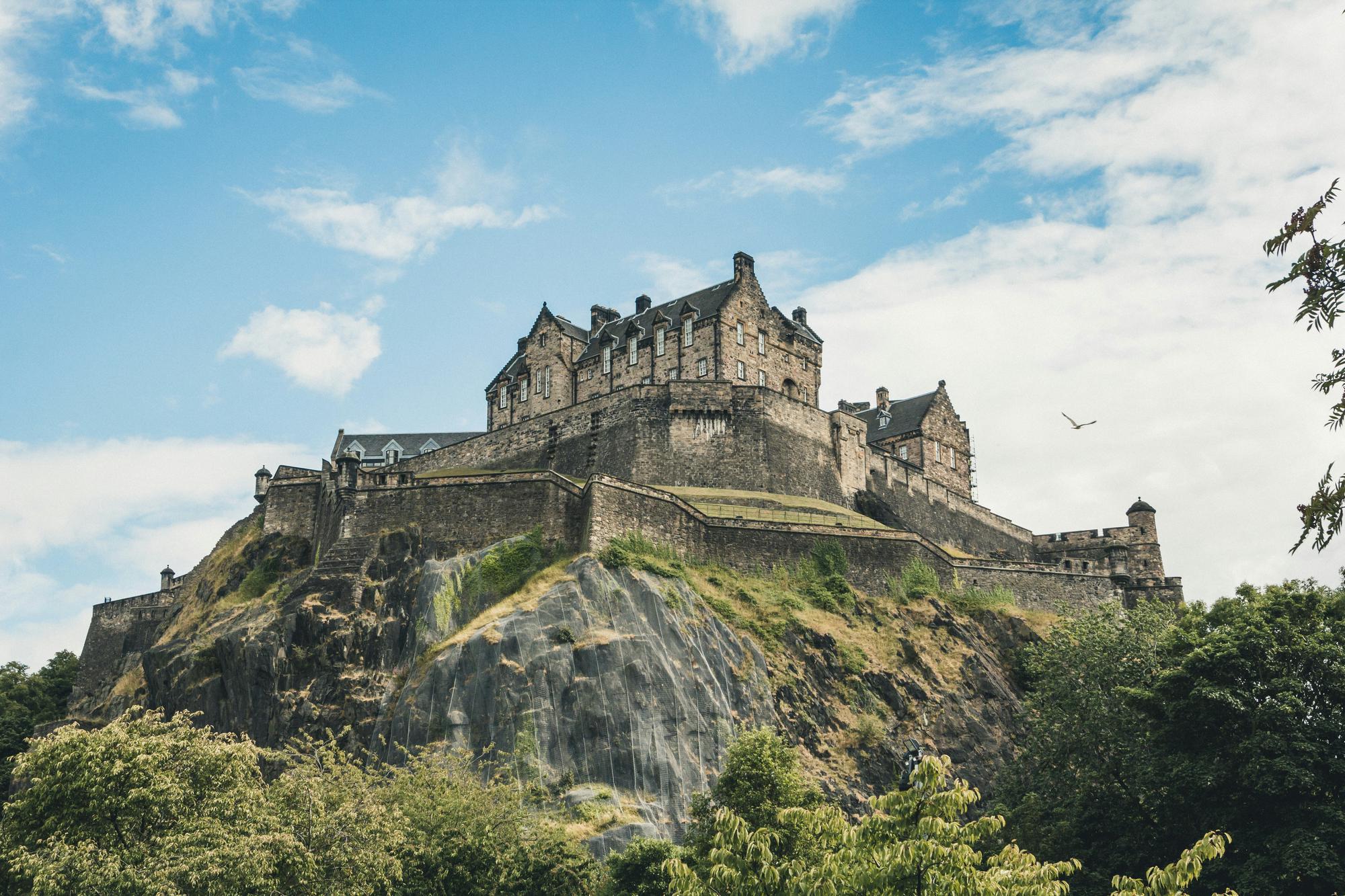 Hotel Deals in Edinburgh - Book Now from $80/night